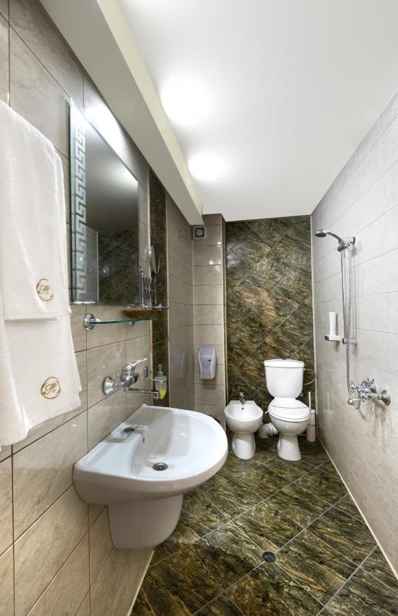 Sveti Nikola Boyana - Free Parking Hotel Sofia